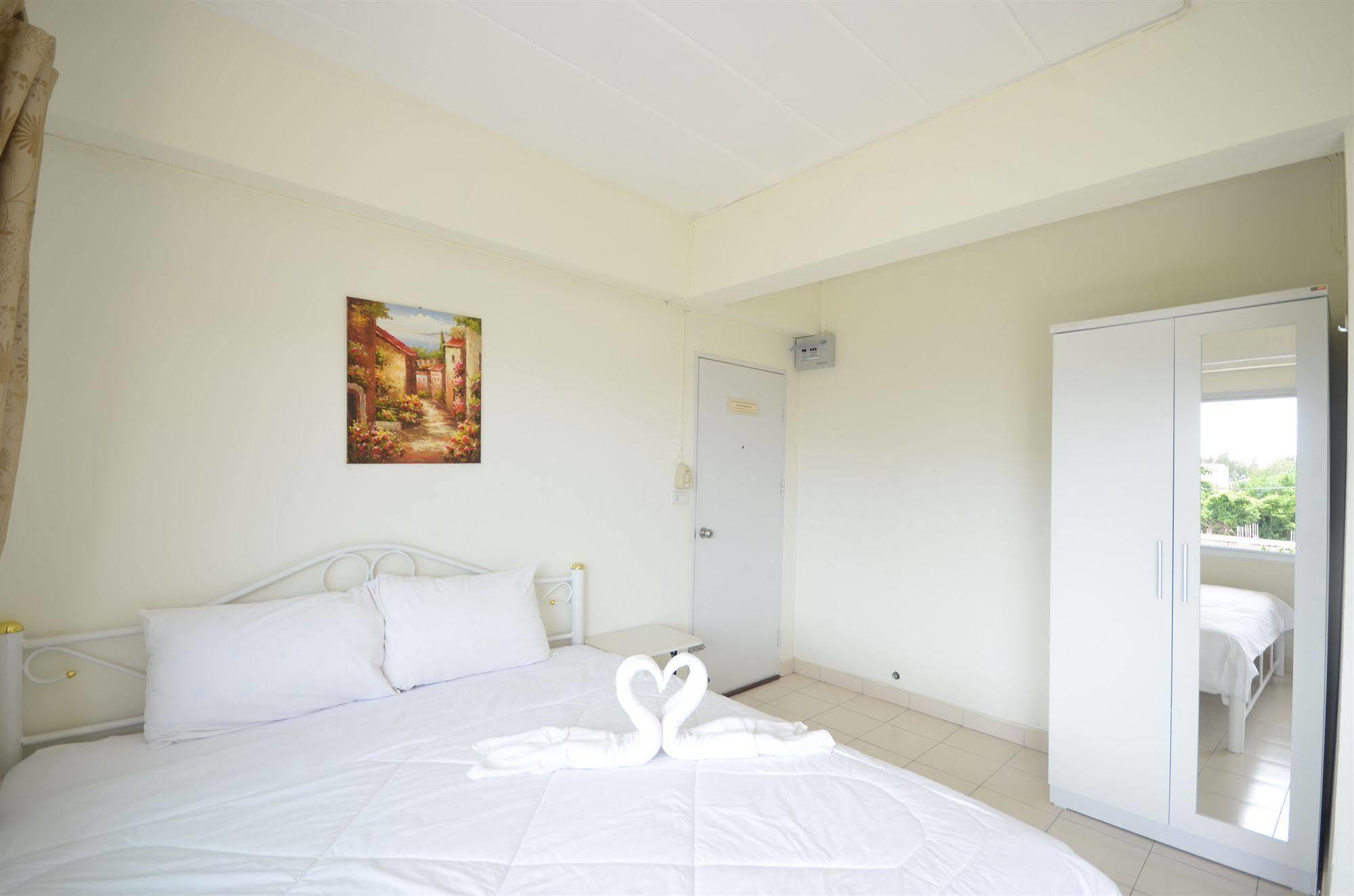 Hotel Pearl@HHQ Zewnętrze zdjęcie